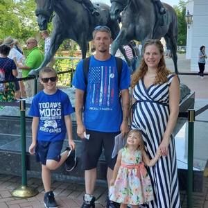 Meet your Posher, Rebecca